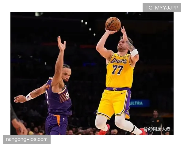 球出比赛状态后裁判如何判定比赛继续与否规则详解