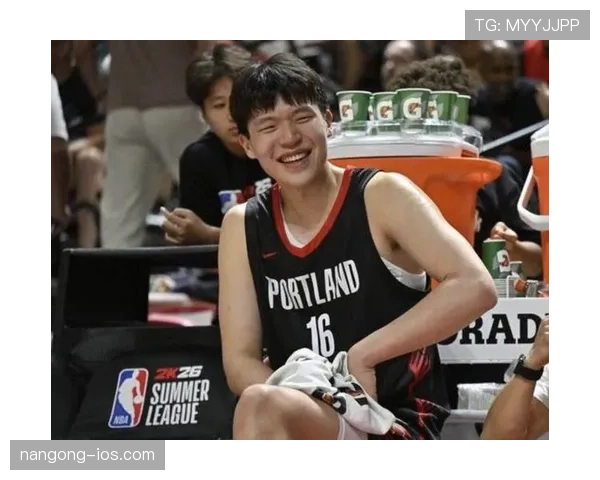 杨瀚森内线篮下强攻效率提升显著 拉开队内得分差距