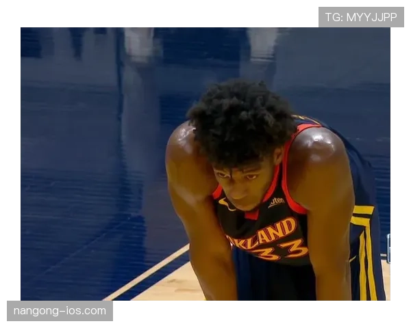 武切维奇利用低位单打拉开内线空间提升掩护效率