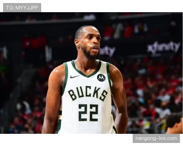 米德尔顿无球跑动效率提升，拉开空间能力改变雄鹿进攻结构